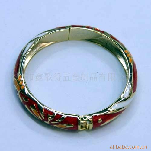 提供珐琅手镯电镀 珐琅袖扣电镀 珐琅饰品电镀 饰品电镀加工
