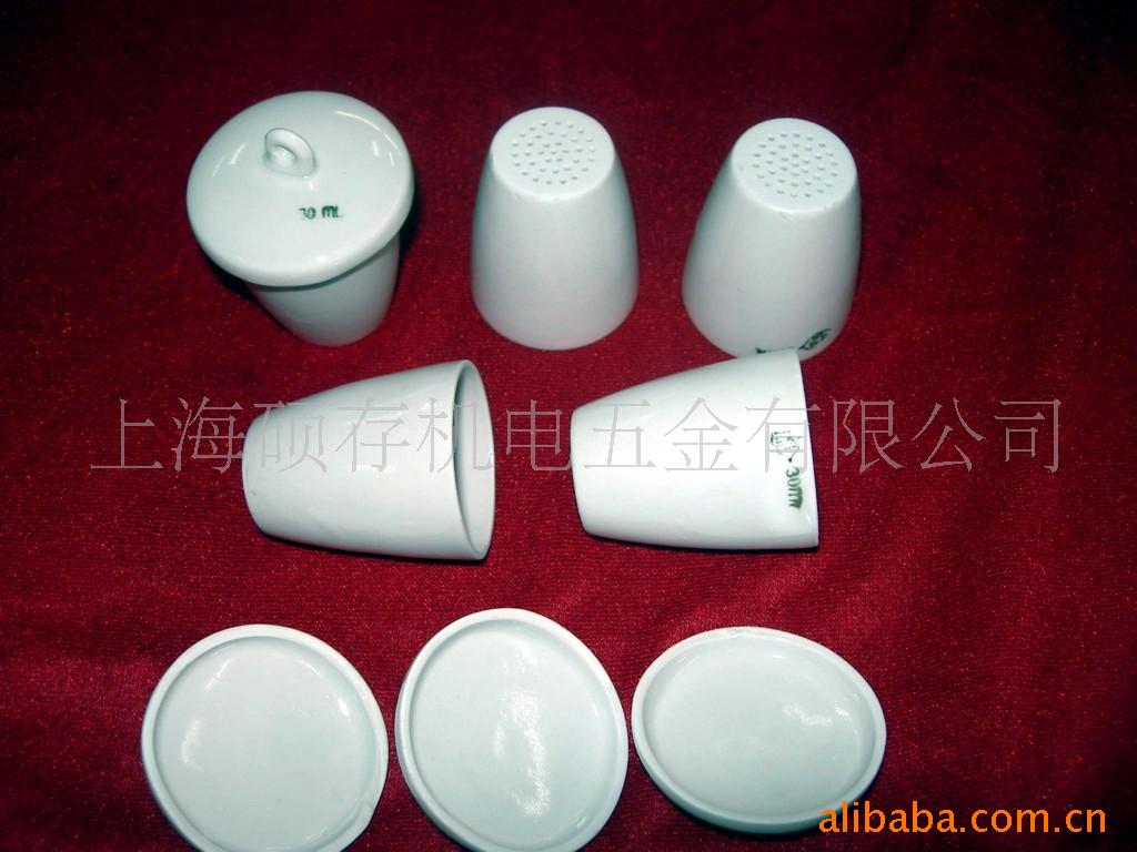 供应双层盖坩埚，细孔坩埚，残碳坩埚(图)