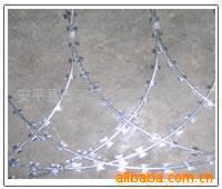 安平鑫宇厂家供应刀片刺绳，刀片刺网(图)