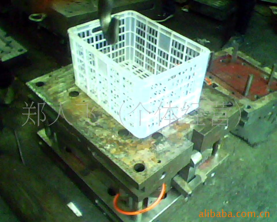 低价优质高效拉杆 30斤桔子箩筐模具