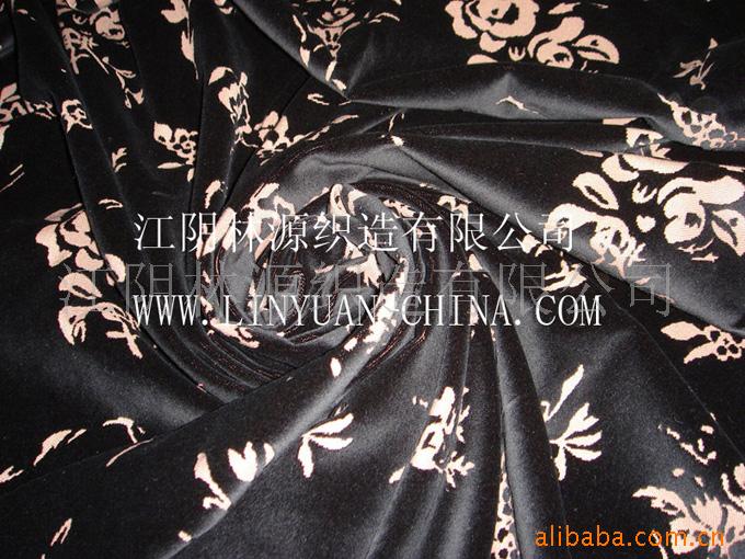 供应棉涤烂花平绒   厂家直销  品质保障