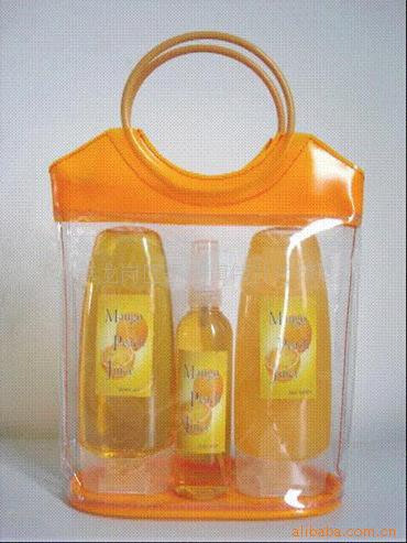 供应化妆品手挽袋 沐浴露包装PVC软胶袋 0.4mm软管立体手提化妆包