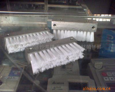 供应波峰焊机毛刷、铝质毛刷，毛刷，工业毛刷，洗爪毛刷