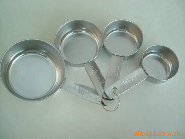 供应D-025A不锈钢卷边量杯量勺 餐具 厨具 4件套