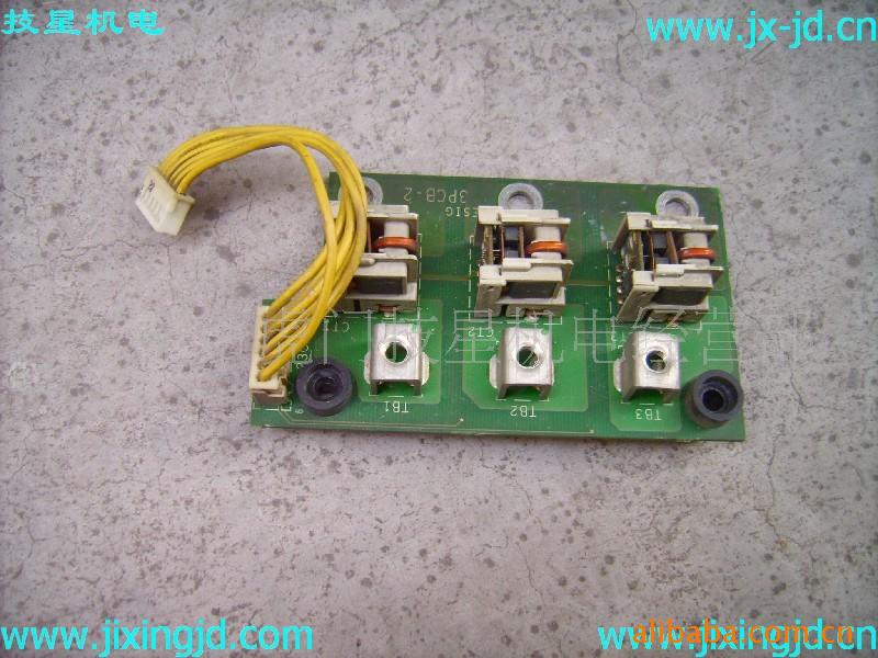 C 安川G5检测板3PCB-2