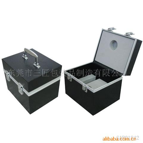 2025年新款三匠包装厂 品包装盒 外包皮料、布料、