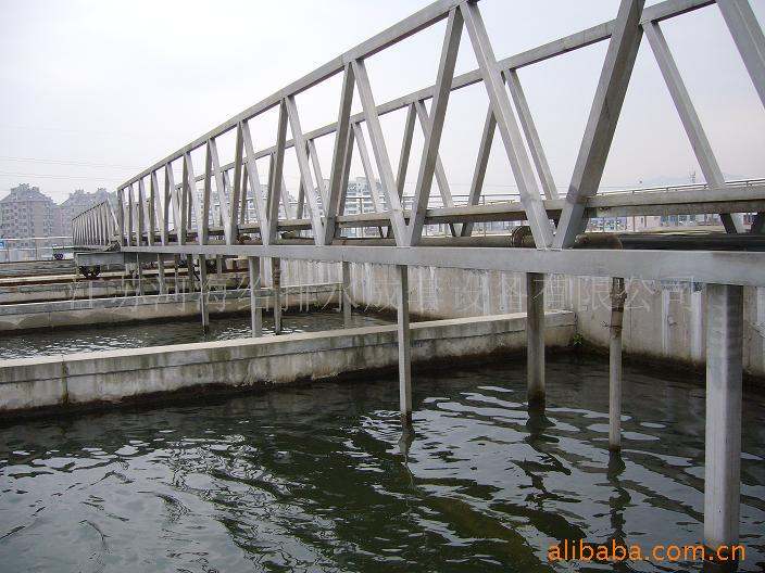 订制、直销--桁架式吸泥机/行车式吸泥机