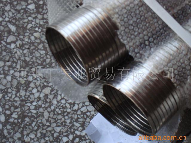 特雷克斯TERREX3303  3304用15040695柔性软管