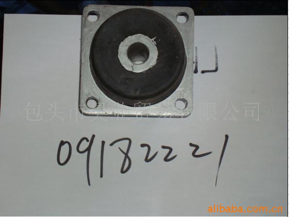 特雷克斯TEREX3303  3304用 09182221 水箱支座