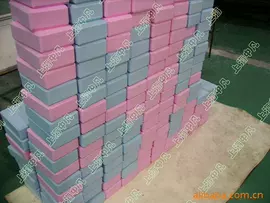 辅助包装材料;体操/运动垫;日用橡胶