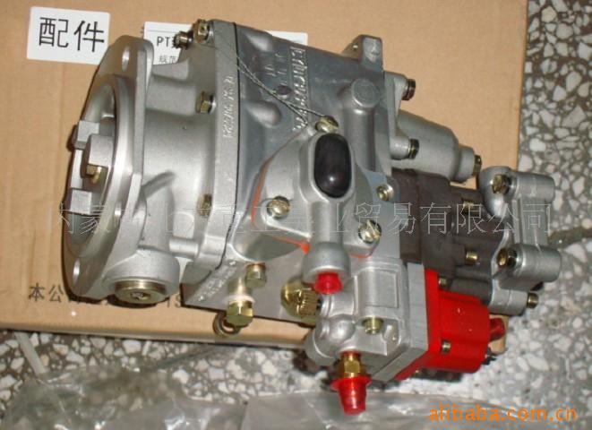 供应特雷克斯TEREX3303 3304用03165655燃油泵总成