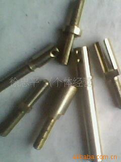 批发大量优质五金电器插头插座 可实用批发