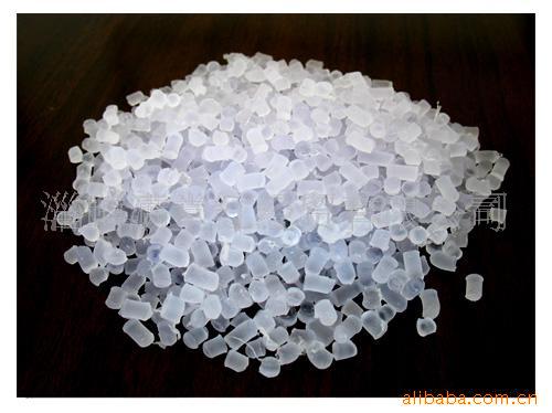 PVC塑料颗粒软质塑料粒子注塑防滑垫料吹塑透明聚氯乙 低价优惠