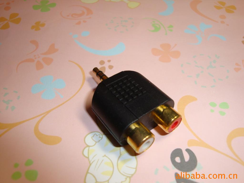 3.5MM公转两RCA母 小三芯转莲花 AV转3.5MM