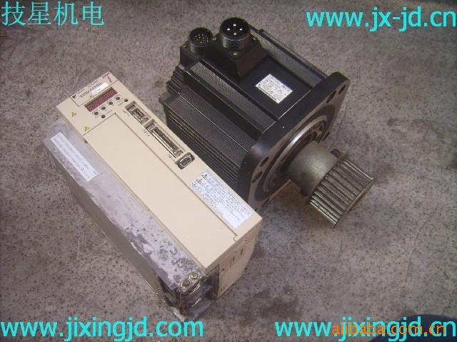 B  SGDM-30ADA保修三个月SGMGH-30ACA61 SGMGH-30ACA6B