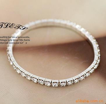 Dazi big spring Dazi piggy love shiny rhinestone single row elastic bracelet hand jewelry