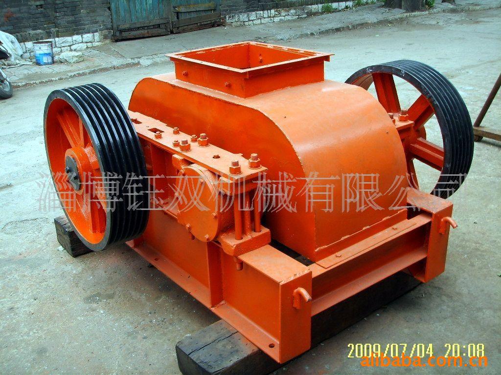 供应双辊破碎机，610*400对辊机，高锰钢辊皮