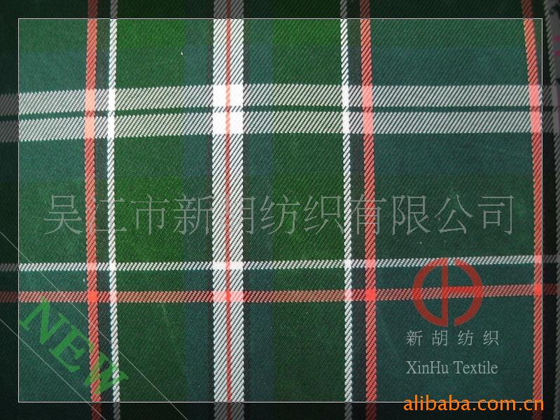 供应色织格子牛津布 运动鞋材面料 旅行袋面料 帽布