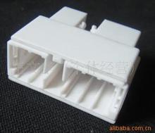 厂家供应汽车防水接插件，线夹，承接高品质模具定做