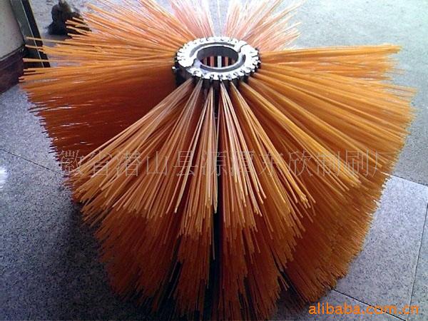 造船厂用毛刷辊条|钢瓦尼龙丝毛刷|去锈打光清洁毛刷|抛丸机毛刷|ms