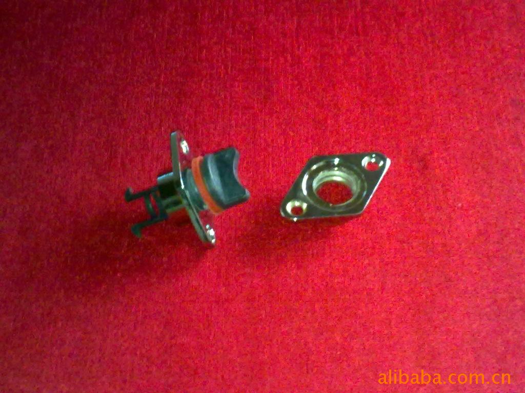 大量出售不锈钢游艇 铜排水阀