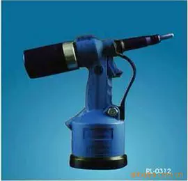 铆钉;螺母;螺钉