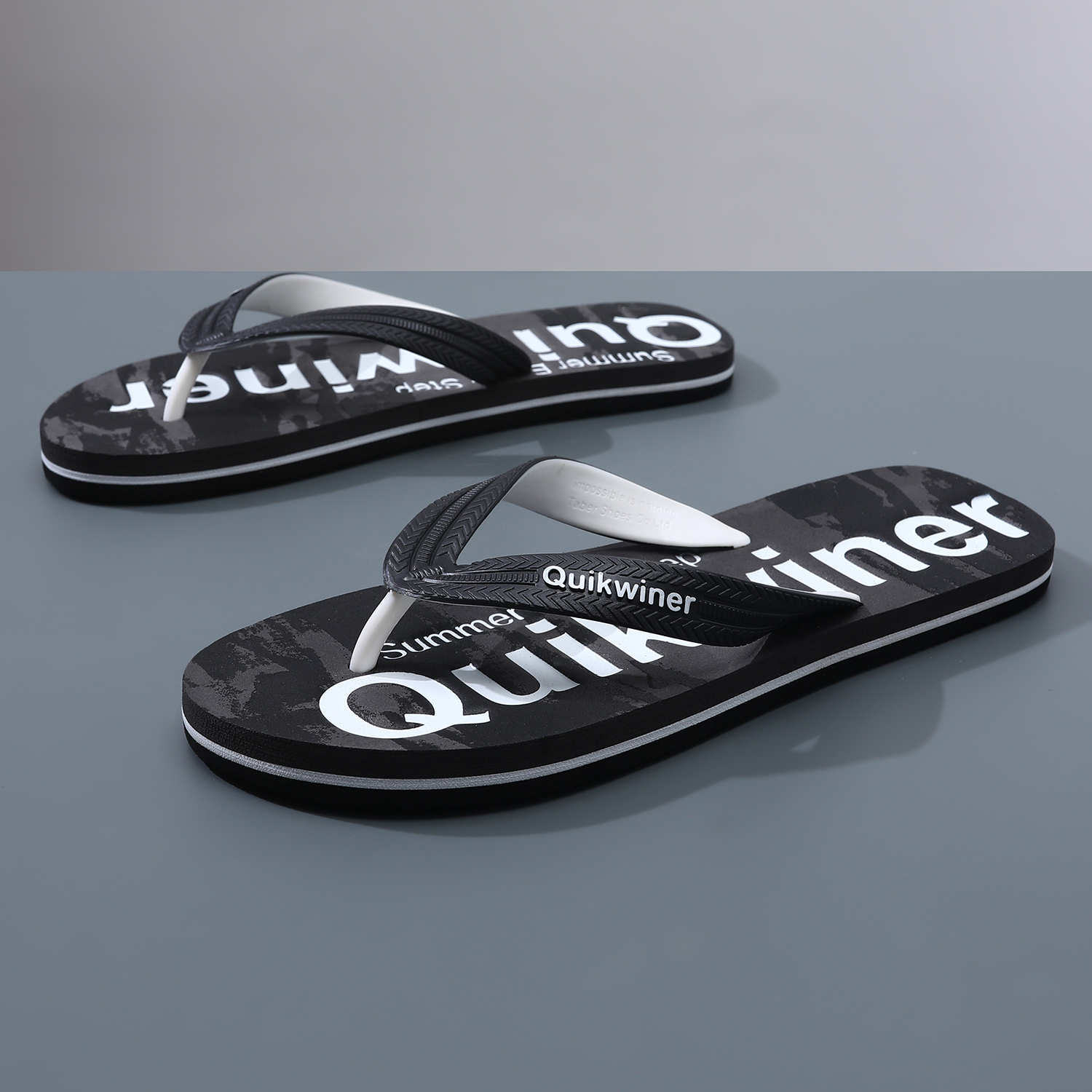 Men's Summer Flip-Flops Men's High-End New Non-Slip Soft Casual Summer Wear-Resistant Outer Wear Beach Slippers