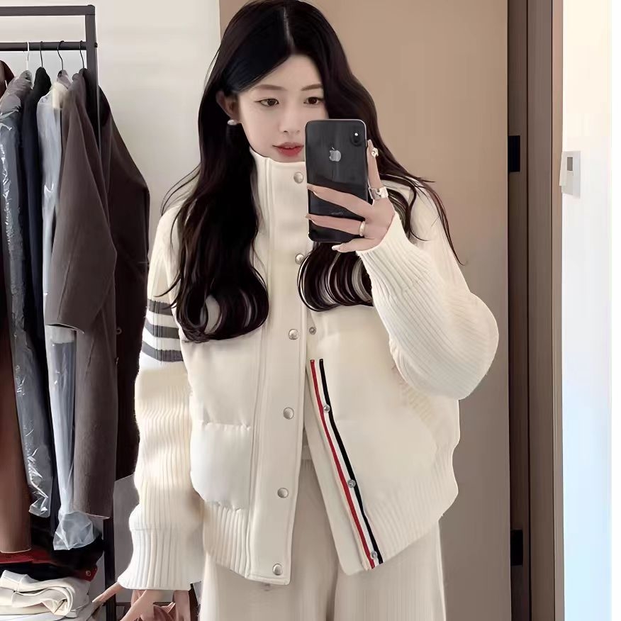 TB针织袖拼接时尚百搭休闲保暖羽绒服女短款轻薄2024新冬季外套