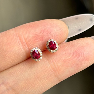 18K Rose Gold Ruby ​​Earrings, Small and Exquisite, Pigeon Blood Red, Simple and Elegant, 30 Points