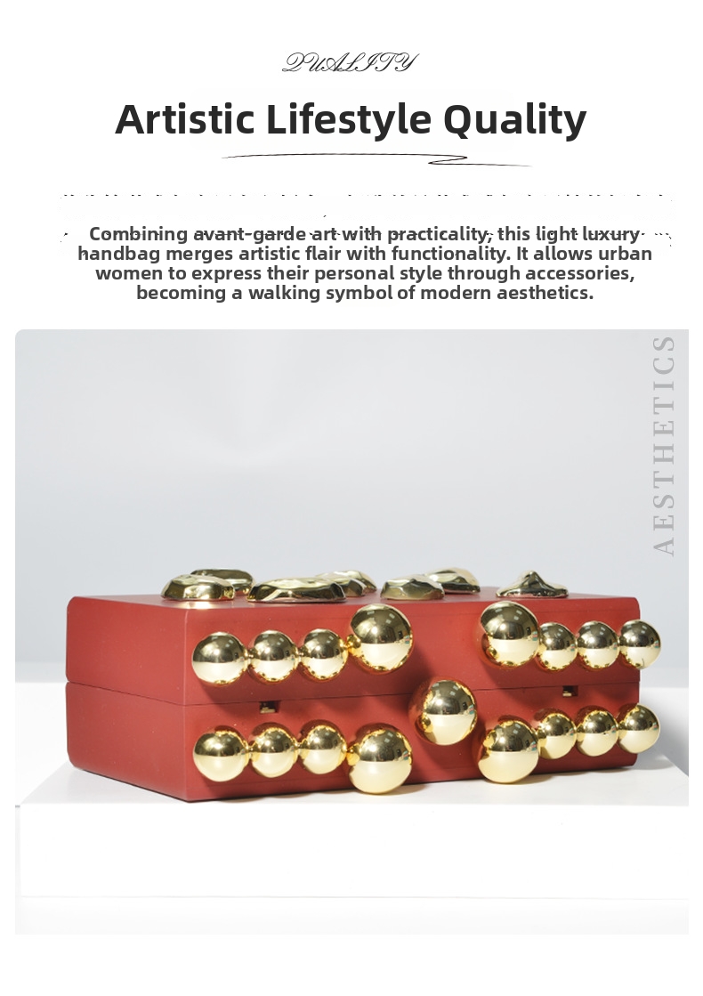 Bolso de noche irregular de acrílico con cadena_voghion.com