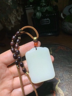 Hotan jade Russian material is safe and uneventful, rich in powder, oily as fat, simple and atmospheric, ancient rhyme