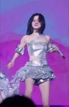 �yɫ��̨���bbabymonterŮ�Fͬ����kpop��ʿ�����LCKPOP��̨�b