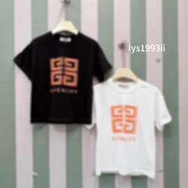 儿童运动专属套装 字母元素短袖 + 弹力收腰短裤 户外好搭档