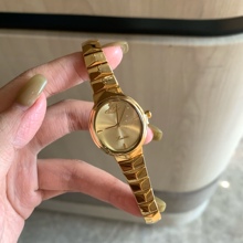 ����ͬ���߹��ֱ� �A��С���¾���С�ɺ��s�r�аٴ�ʯӢŮʿ�ֱ�