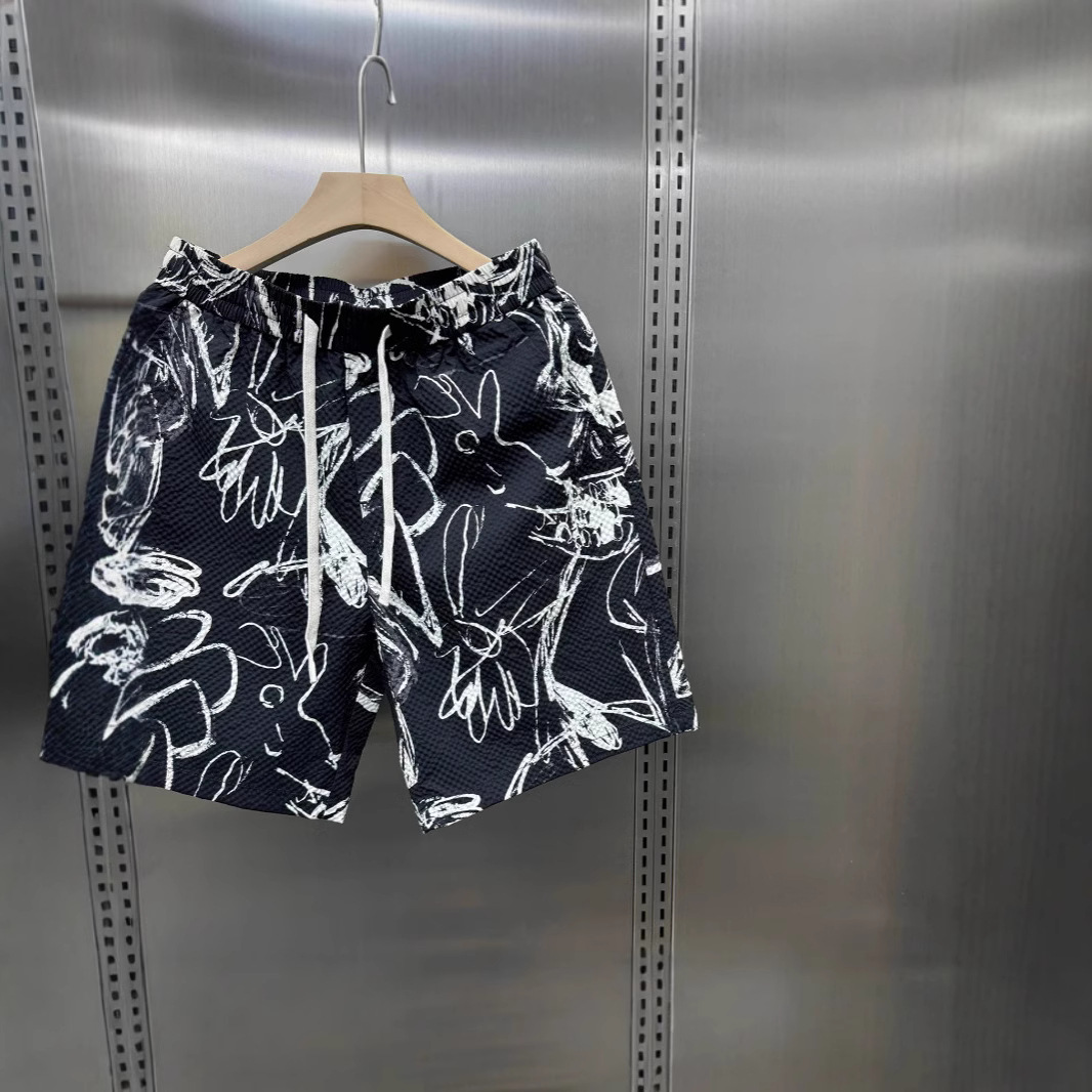 Modische, bedruckte Herren-Sommershorts im lässigen Stil mit weitem Bein und trendigem, einzigartigem Muster – ideal für Outdoor-Aktivitäten._voghion.com