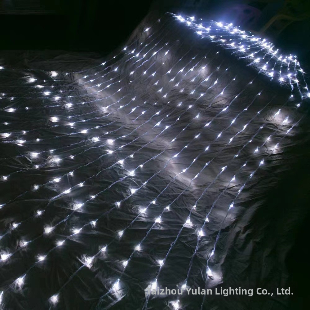 LED Flowing Curtain Light Festive Decoration Romantic Room Lighting Waterfall Light With Starry Sky Effect Best Selling_voghion.com