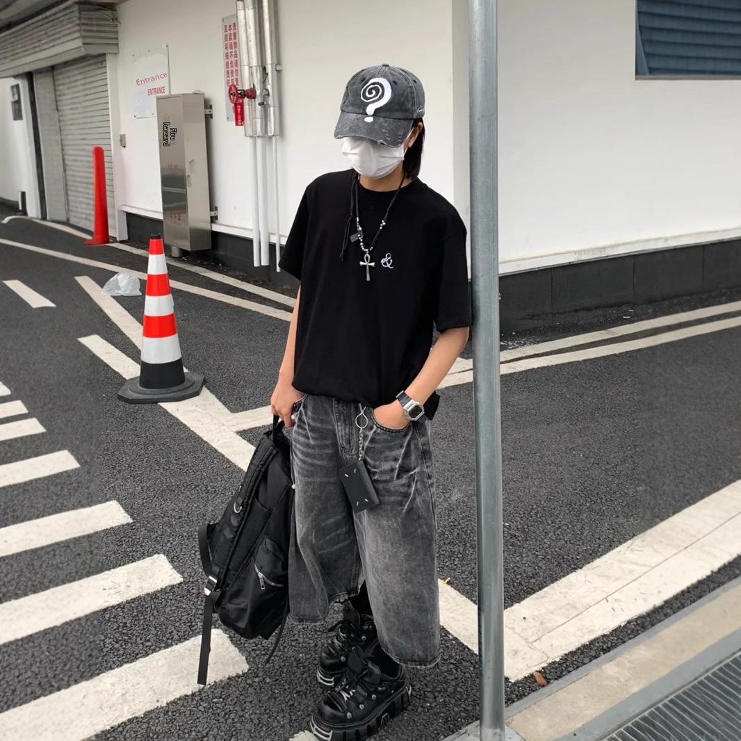 Men's Washed Lightning Pattern Loose Fit Denim Cargo Shorts Retro Streetwear Style_mkmklike.com