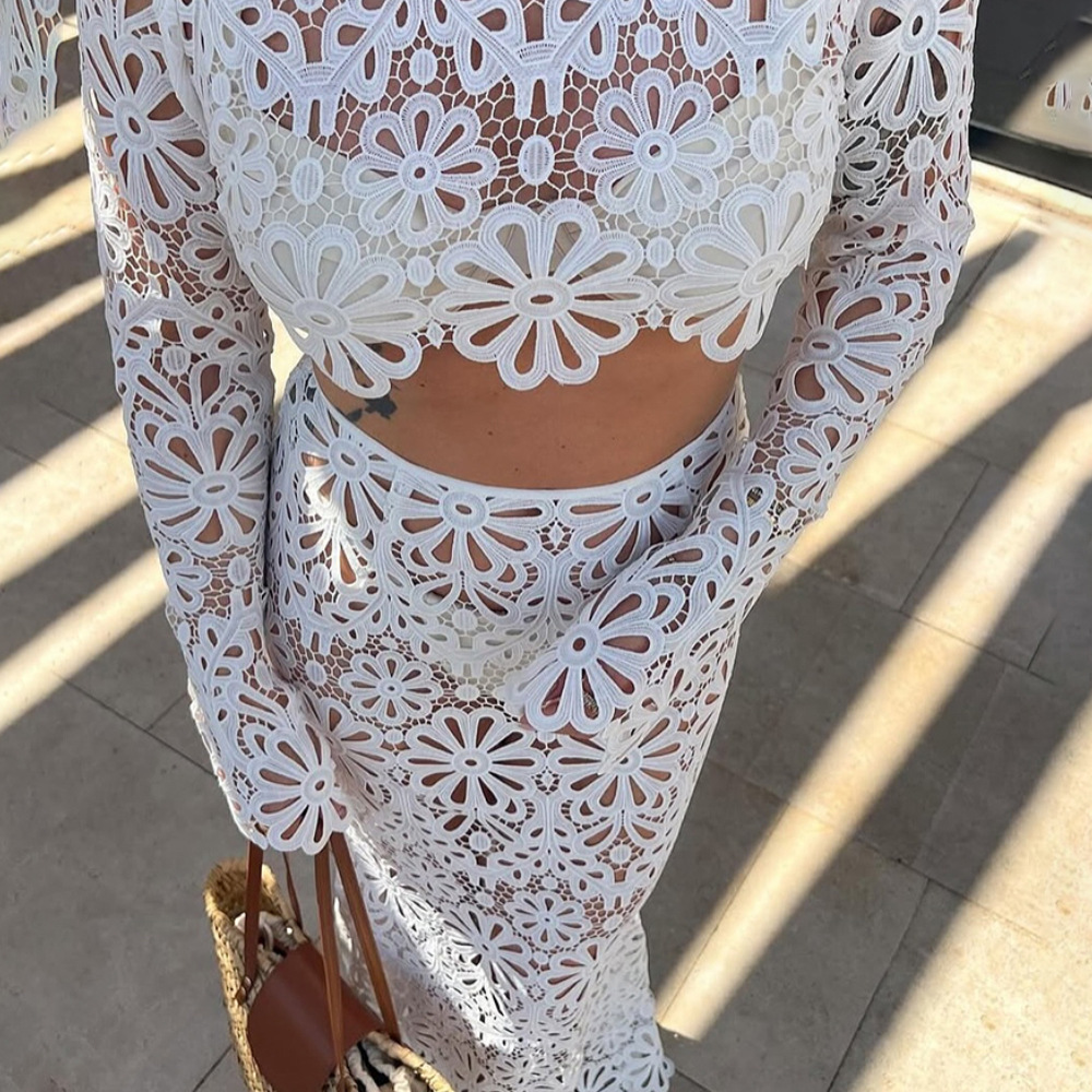 Robe courte moulante sexy à manches longues en maille pour femme, style cache-maillot de plage, capuche, en mélange de coton extensible, blanc et noir, tailles S, M et L_voghion.com