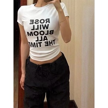 正肩修身显瘦短袖T恤圆领休闲上衣女英文字母学生精品女装打底衫