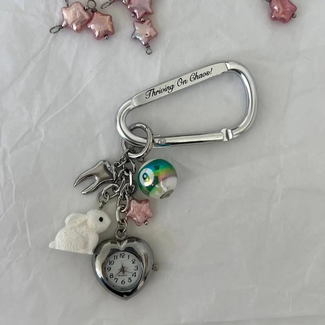 33g Weight Bag Pendant, Keychain Classification 1 Piece All Seasons Metal Rabbit Clock Bag Pendant Keychain