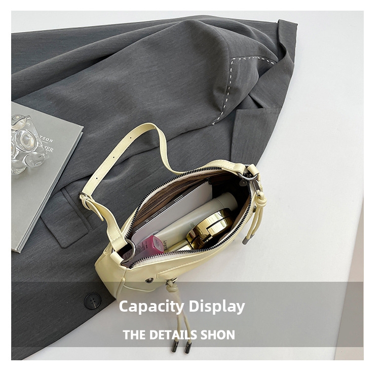 Women's Trendy Stylish Baguette Bag Motorcycle Versatile Shoulder Bag Niche Design New Style_voghion.com