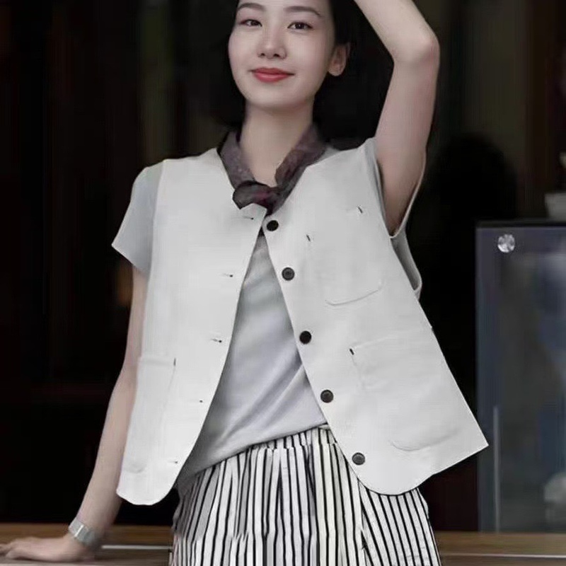 Casual and High-End Linen Sleeveless Vest for Women 2025 Summer New Fashion Thin Waistcoat Vest Single Top