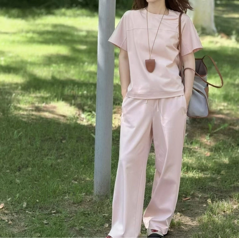 Xiaohe Plus Light Pink 2026 Summer New Style Split Line Mid-Slit Cotton Stretch Versatile Round Neck T-Shirt Wide-Leg Pants Set Xiaohe Plus Light Pink 2026 Summer New Style Split Line Mid-Slit Cotton Stretch Versatile Round Neck T-Shirt Wide-Leg Pants Set