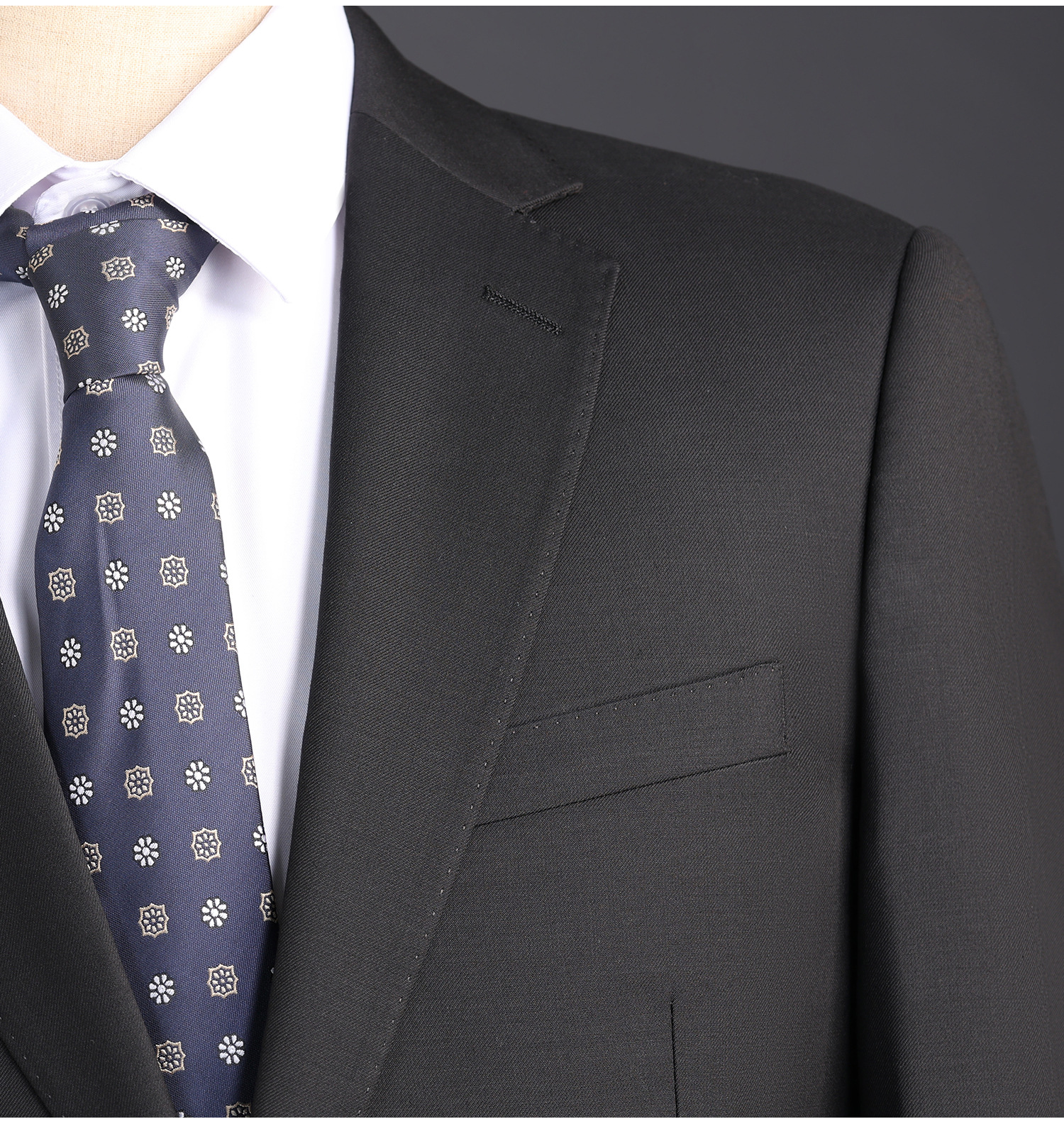 Men's Clothing Slim Fit Business Suit Anti-Wrinkle Wool Blend High End Groomsmen Wedding Suit For Formal Occasions_viptrois.com
