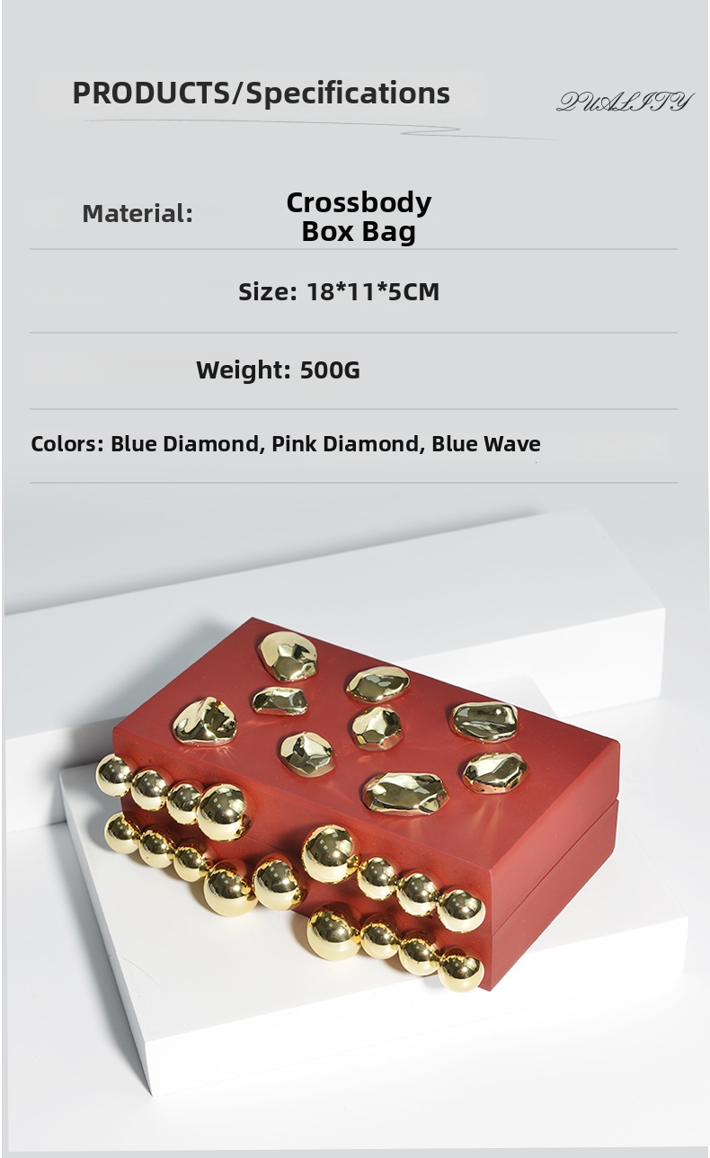 Bolso de noche irregular de acrílico con cadena_voghion.com