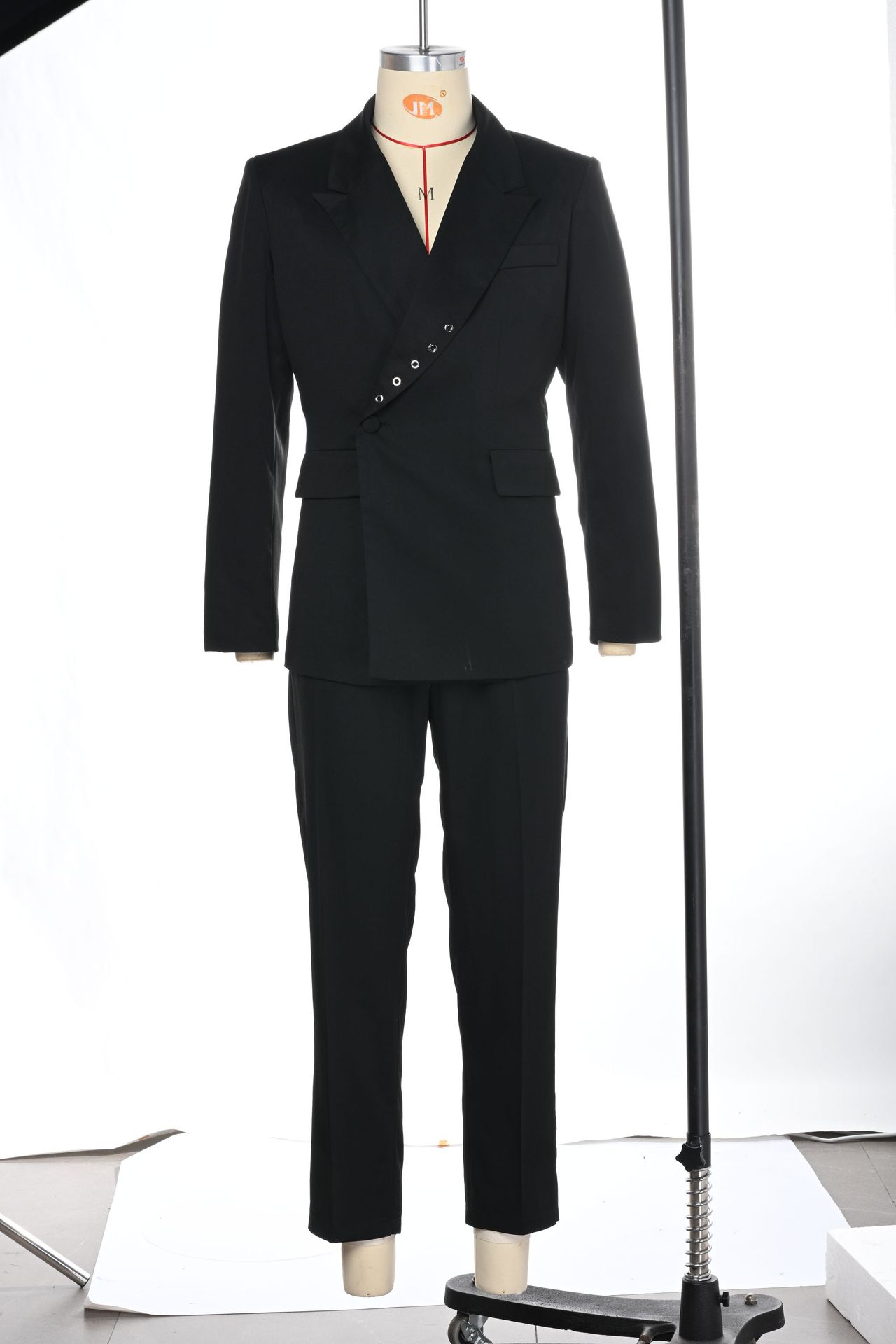 ​​Men's Slim Fit Business Suit Set - American Style Formal Blazer And Trousers For Professional Occasions​​_viptrois.com