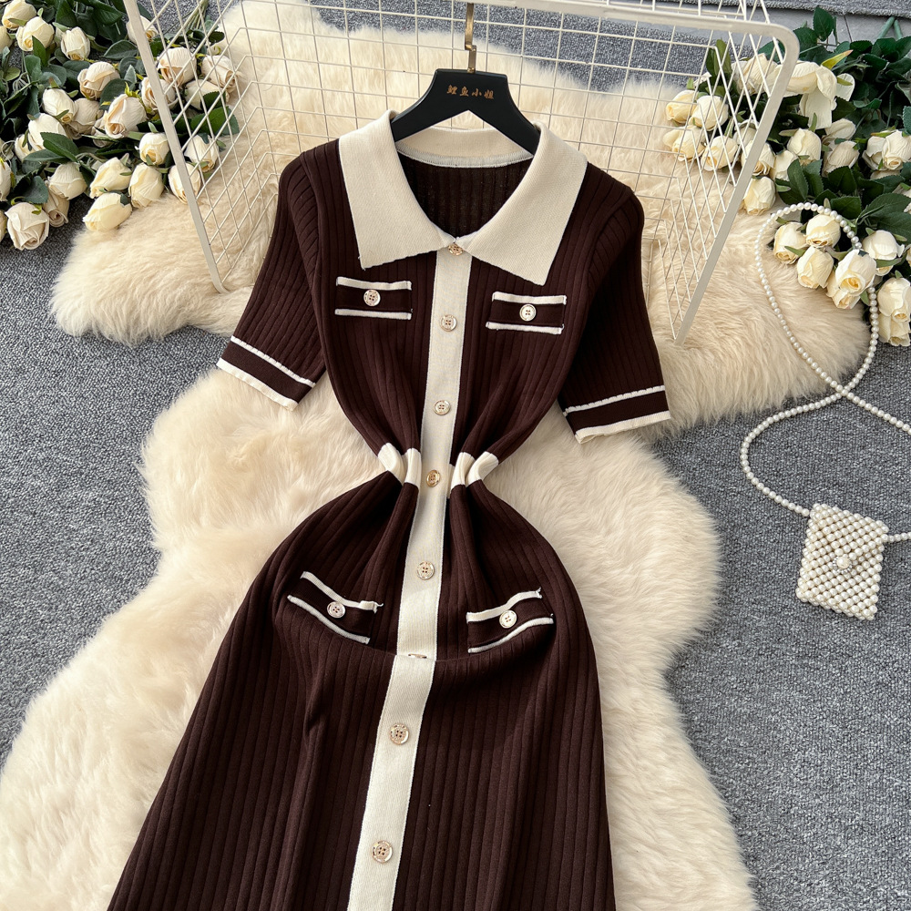 Retro Chic Fashion Polo Collar Dress For Women Short Sleeved Knitted With Metal Buckle Fitted Waist Long Skirt_ecoleips.com