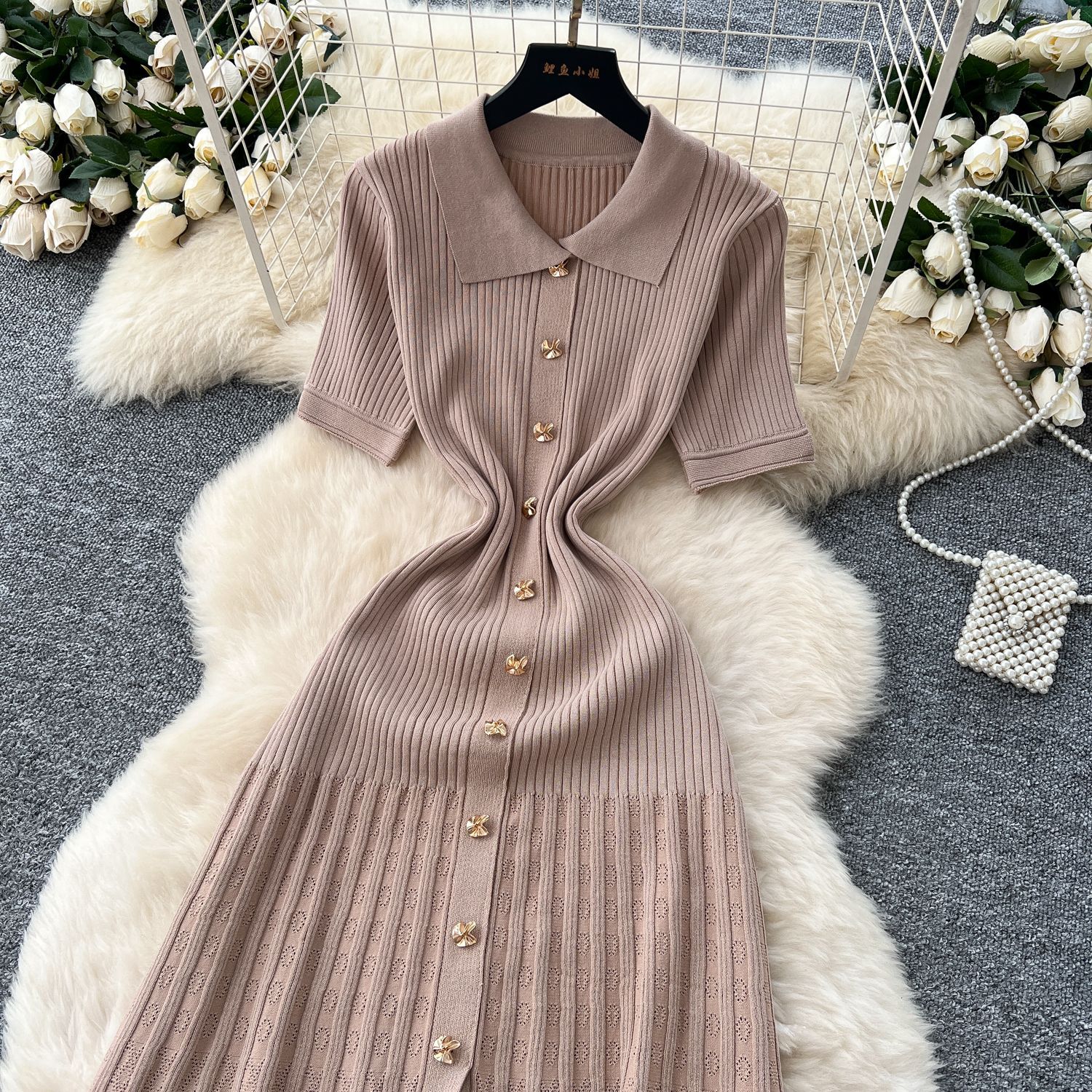 Women's French Retro Polo Collar Dress High End Waist Cinching Long Knit Metal Buckle Slim Fitting Short Sleeved_ecoleips.com