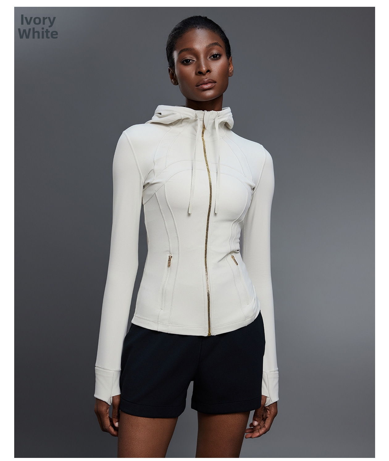 Giacca sportiva donna per yoga e running con cappuccio e collo_voghion.com