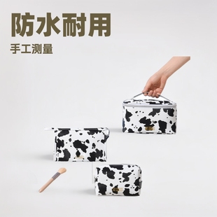 Dairy Cow Pattern Waterproof Handbag Cosmetic Bag Internet Popular Portable Skin Care Wash Bag Creative Waterproof Travel Storage